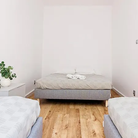 Krakowskie Przedmiescie Nr 9