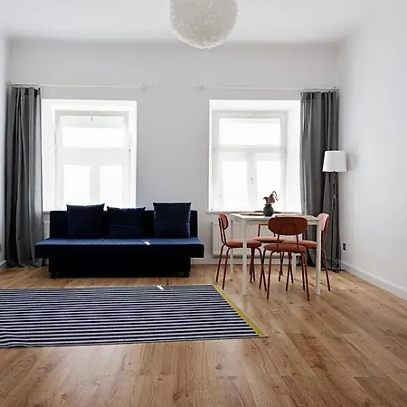 Apartment Krakowskie Przedmiescie Nr 9